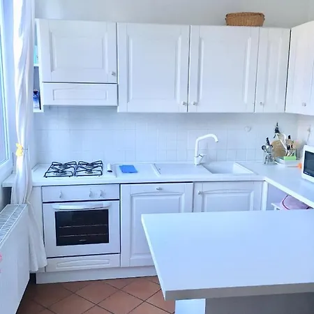 Ellen Apartmán *